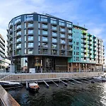 Apartamento With Stunning Sea View And Prime Location *