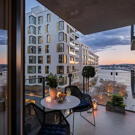 With Stunning Sea View And Prime Location Lägenhet Oslo