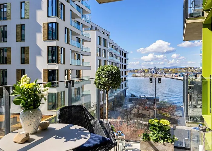 Appartamento With Stunning Sea View And Prime Location Oslo