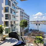 Apartament With Stunning Sea View And Prime Location Oslo